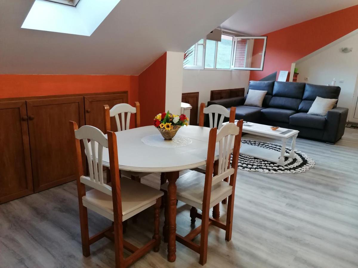 Apartamento Turistico La Mies Apartman Orena Kültér fotó
